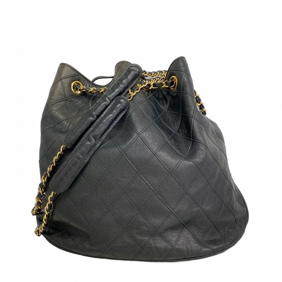 CHANEL Black Lambskin Leather Shoulder Bag - Picture 1 of 13